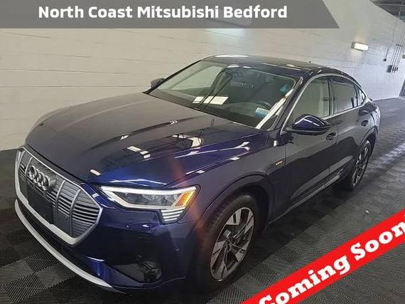 AUDI E-TRON SPORTBACK 2022 WA13AAGE1NB004243 image